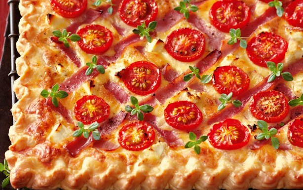 Ham and cherry tomato tart
