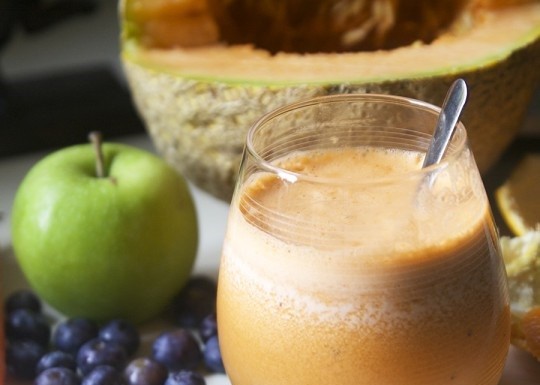 Cantaloupe Blueberry Juice