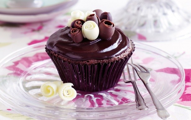 Chocolate mud cupcakes