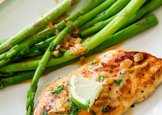 Skillet Chicken with Creamy Cilantro