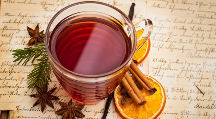 Green tea with lemon