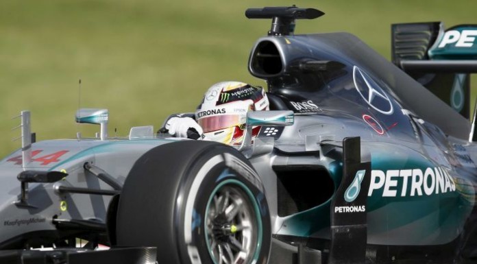 Hamilton wins Japanese Grand Prix