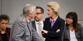 Parliament debates anti-IS Bundeswehr