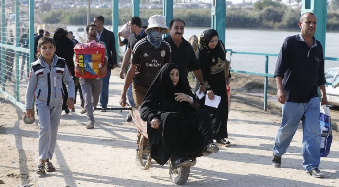 Ramadi residents fleeing ISIS Ramadi residents fleeing ISIS
