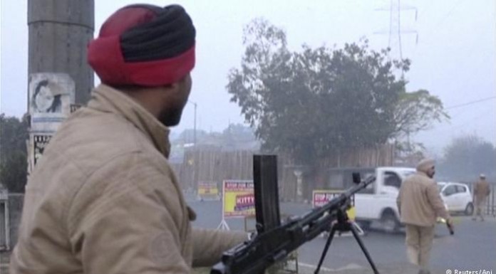 Gunmen attack Indian air Gunmen attack Indian air