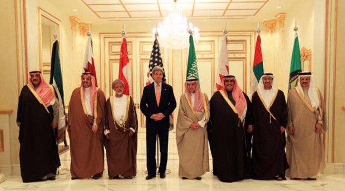Participates in GCC Joint Meeting with US Official