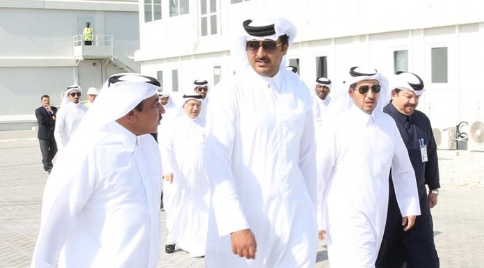 Emir Visits Hamad Port Emir Visits Hamad Port