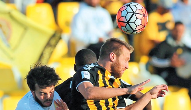 Al Arabi roar past Gharafa