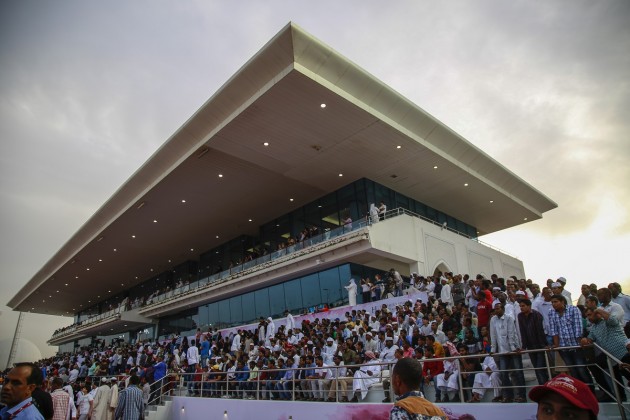 Thousands of people turned up for the 2016 Emir’s Sword International Show Jumping Championship over the weekend at the Qatar Equestrian Federation. Security during the three-day event was particularly tight yesterday, as the Emir made an appearance to watch the finals and congratulate the winners. The competition concluded with Luciana Diniz riding ‘FIT FOR FUN 13’ from Portugal and winning QR253,077.