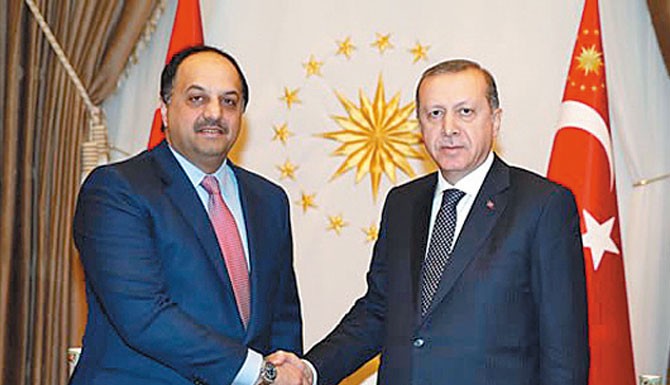 Defence minister meets Turkish president Defence minister meets Turkish president
