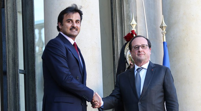 Emir, French President Hold Talks Emir, French President Hold Talks