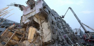 Rescuers search for Survivors in southern Taiwan earthquake