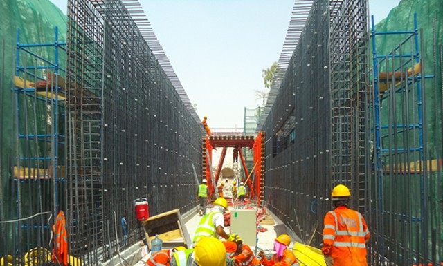 Ashghal works on overhauling Al Rayyan Road Ashghal works on overhauling Al Rayyan Road