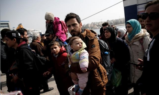 EU to propose emergency humanitarian aid to Greece