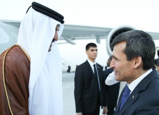 Emir Arrives in Turkmenistan