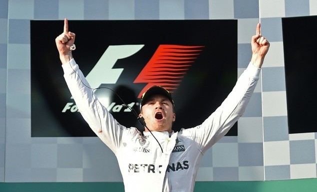 Rosberg beats Hamilton to win Australian GP