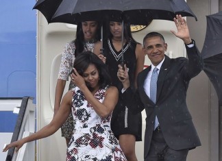 US President Barack Obama arrives in Cuba