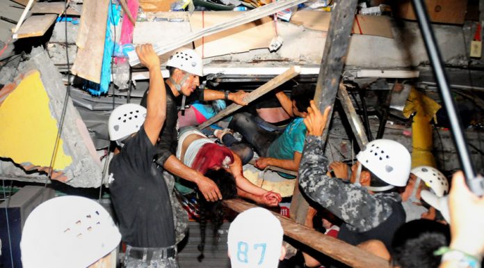 Ecuador earthquake: Deaths rise to 272 Ecuador earthquake: Deaths rise to 272