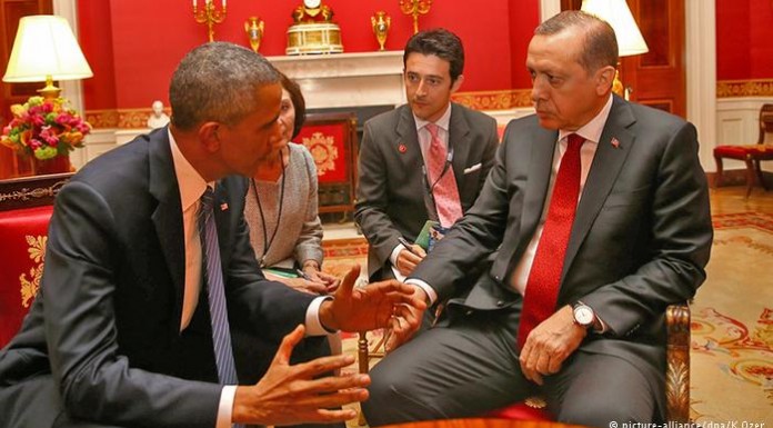 Obama tells Erdogan US stands