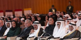 Father Emir Attends Commencement of Qatar Foundation