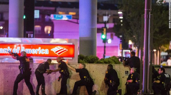 Black Lives Matter protesters return to the streets Black Lives Matter protesters return to the streets