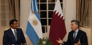 Emir Holds Session of Talks with Argentinian President