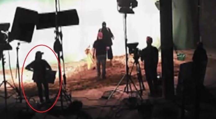 ISIS videos were filmed in a TV studio CIA ISIS videos were filmed in a TV studio CIA