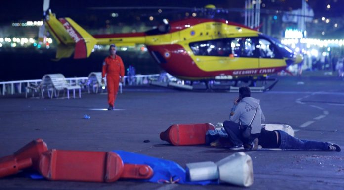 Truck Rams Crowd, 84 Dead in NICE Truck Rams Crowd, 84 Dead in NICE
