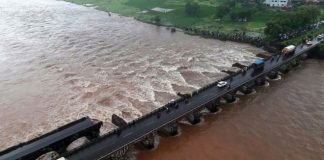 Many missing after India bridge collapse
