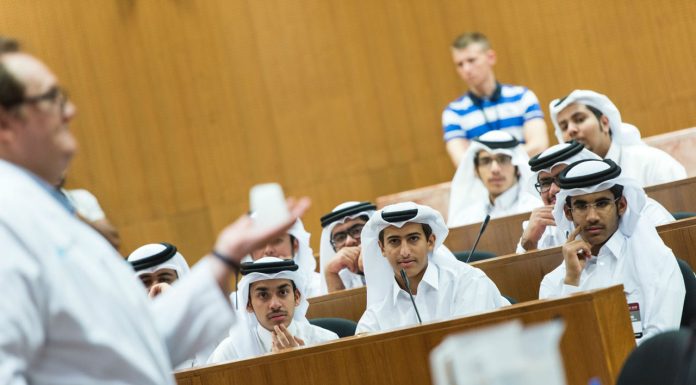 QATAR LABOR WORKING HARD TO ATTRACT YOUNG QATARI JOB SEEKERS TO JOIN PRIVATE SECTOR
