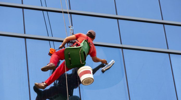 Qatar Job Doha Window Cleaners