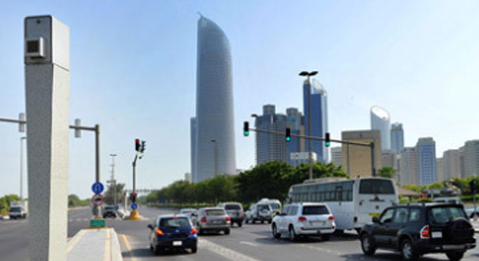 QATAR MOTORIST FINED FOR OVERTAKING, LEADING TO MAJOR ACCIDENT