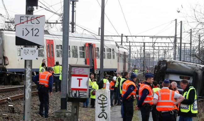 One dead and 20 hurt after train derails en route to Brussels