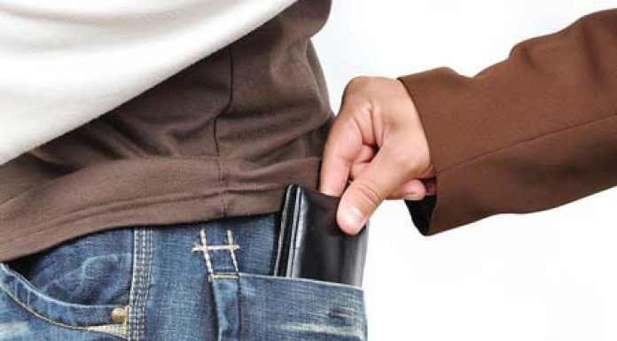 EXCHANGE HOUSES IN DOHA WARNS PEOPLE OF PICK-POCKETING