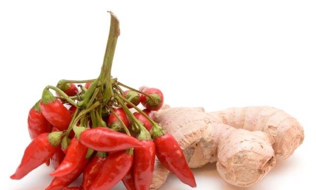 Ginger and chili pepper combination block cancer cell growth