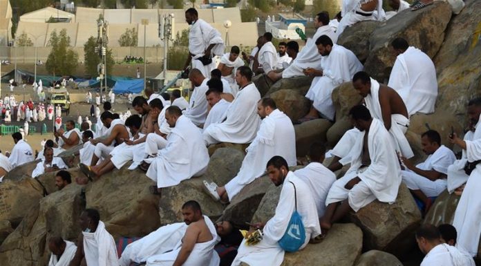 Two million Muslims gather at Mount Arafat for Hajj prayers