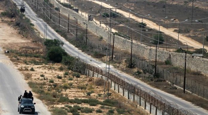 Israeli army kills four Palestinians in Gaza boundary area