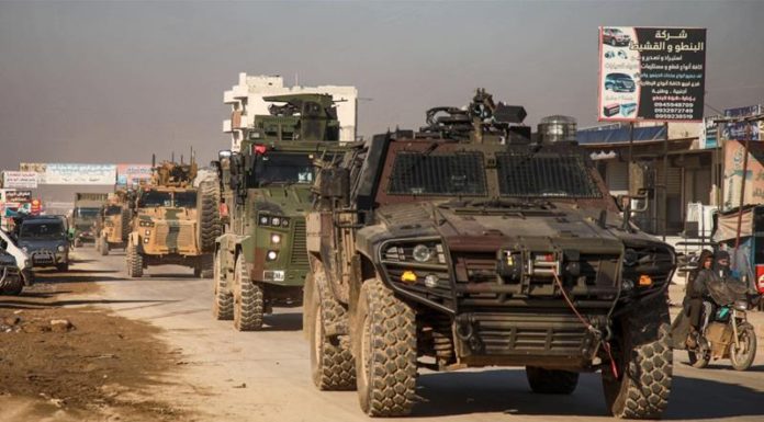 Turkey deploys tanks to Syrian border amid fresh Idlib violence Ankara to protect civilians and prevent Idlib exodus, governing party MP says, as Syrian government attacks intensify.
