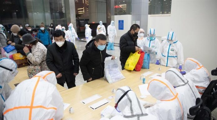 Grief, anger in China as doctor who warned about coronavirus dies Dr Li Wenliang, a 34-year-old ophthalmologist, was reprimanded by officials after warning about the disease in December.