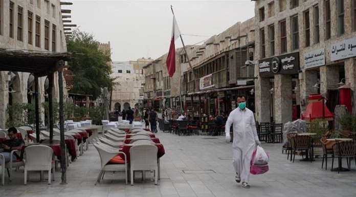 Qatar bans entry of foreigners as coronavirus cases rise