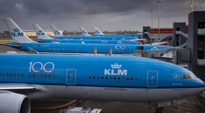 Delhi-bound KLM Boeing 787-10 Makes U-Turn Over Russia by Jay Singh