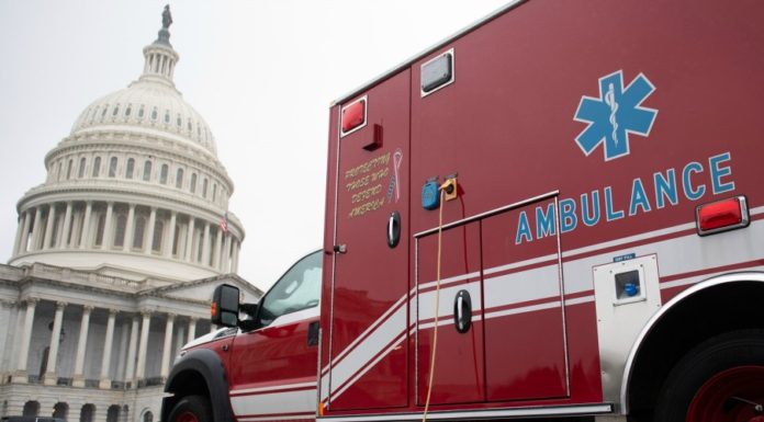 Senate Democrats Applauded for Again Stopping GOP ‘Corporate Bailout That Leaves Americans Behind’