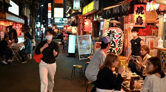 Japan Begins ‘New Normal’ As Attractions, Restaurants, and Shops Continue Reopening