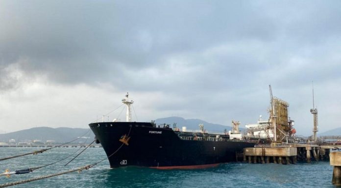 Iran prepared to continue oil shipments to Venezuela despite US sanctions: Report
