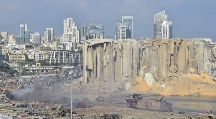 Beirut explosion: Port officials under house arrest as rescue efforts continue