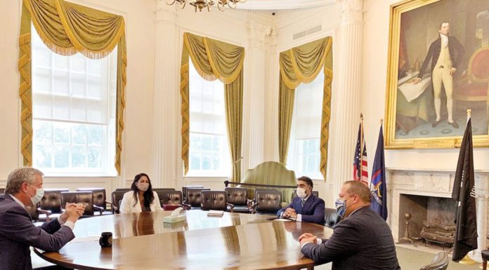 Mayor of New York meets with the Qatar Consul
