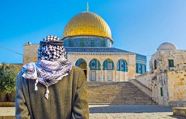 Despite the challenges and accusations, this is how the policy of Qatari relations for the Palestinian people triumphed