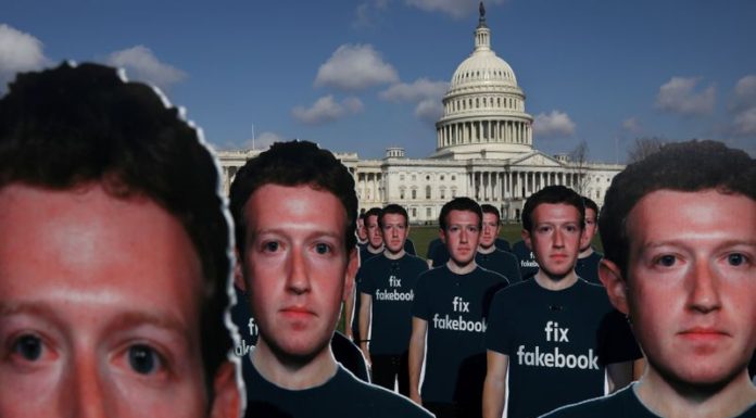 Advertisers agree deal with social media on steps to curb harmful content