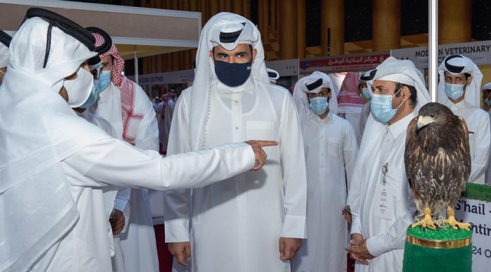 The President of the Olympic Committee visits the Katara International Hunting and Falconry Exhibition