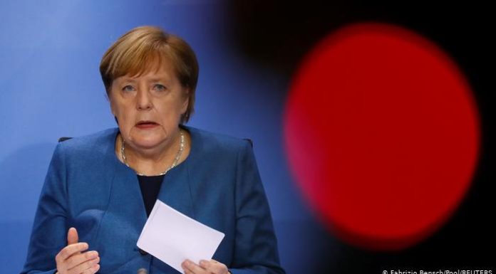 Coronavirus: Germany to impose one-month partial lockdown